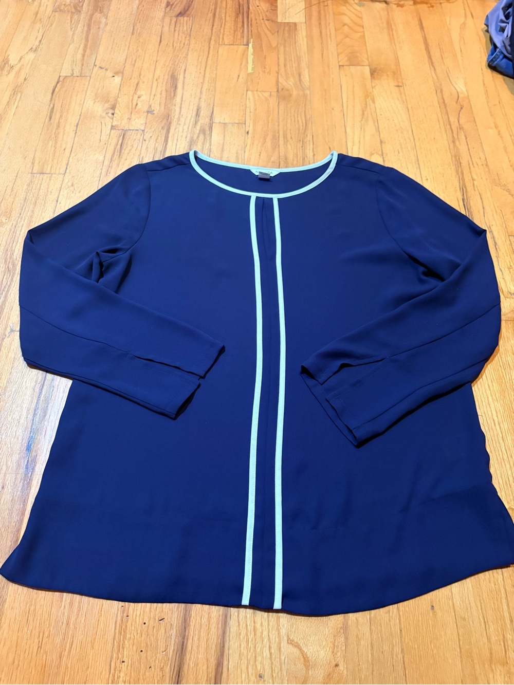 Nautica Navy Blue Long Sleeve Blouse Women’s Medium White Piping Tunic Top